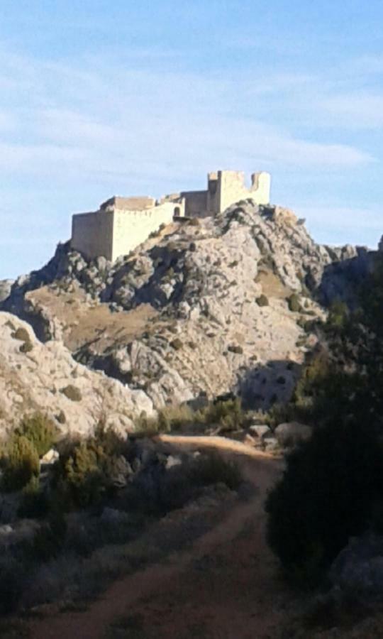 La Troya Guest House Castellote Bagian luar foto